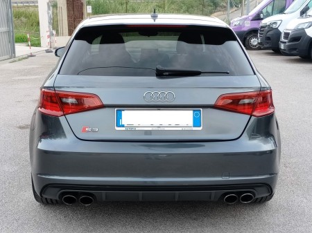 Audi S3 Sportback   2.0 TFSI 300 CV quattro S tronic 2015 