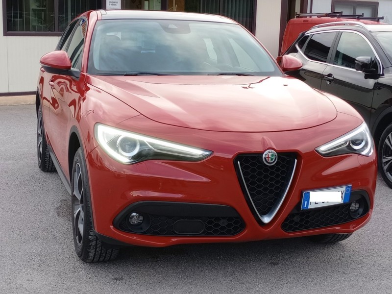 Alfa Romeo Stelvio 2.2 Turbodiesel 180 CV AT8 Q4 Super 2017 